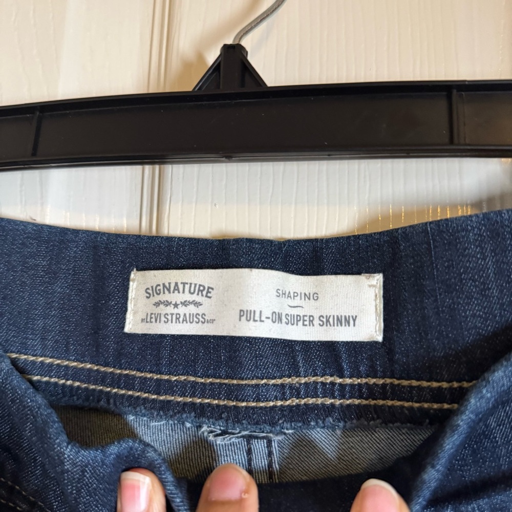 Signature by Levi Strauss Dark Blue Boyfriend Jeans - Picture 3 of 7